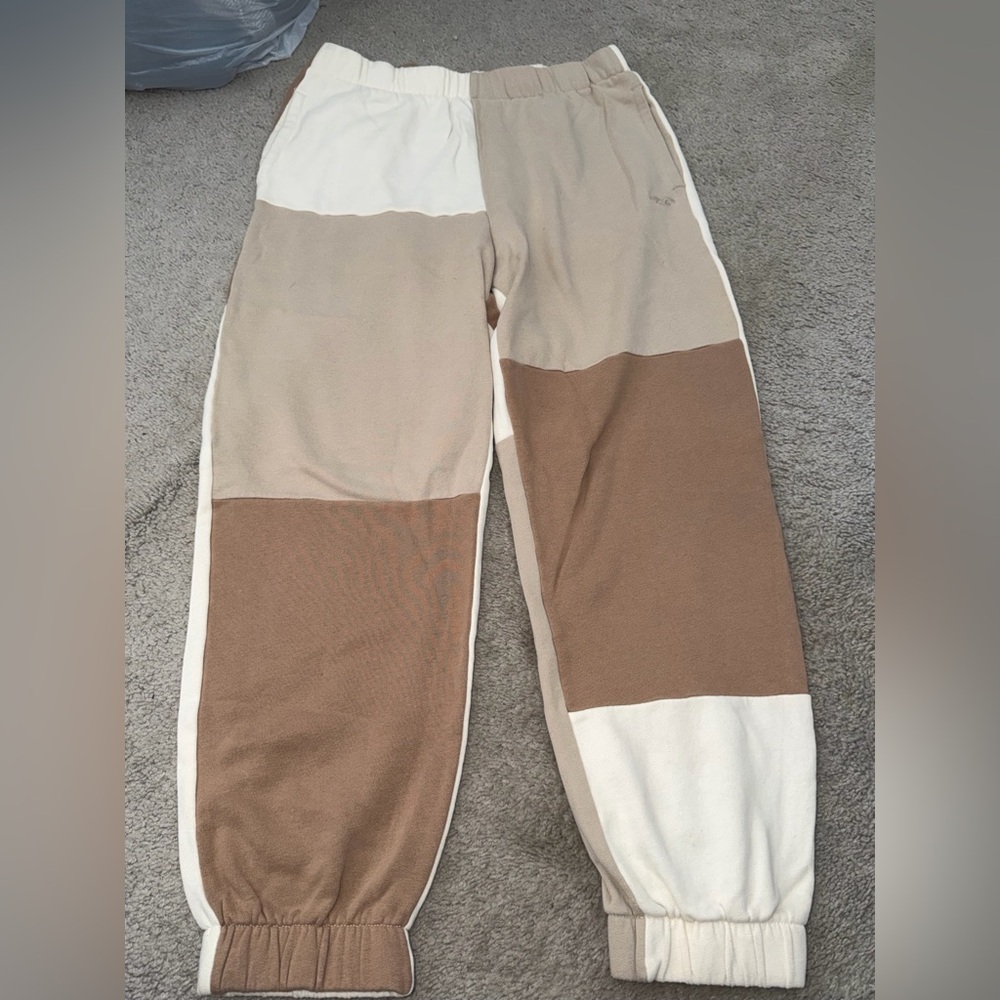 hollister sweats